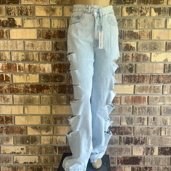 Highway Jeans Factory Distressed Ripped Light Blue Wide Leg Denim Size 3 NWT - Picture 6 of 16